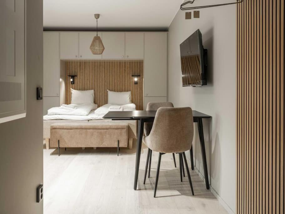 Slopeside Serenity In Are Ski In Ski Out Studio- No Windows ภายนอก รูปภาพ